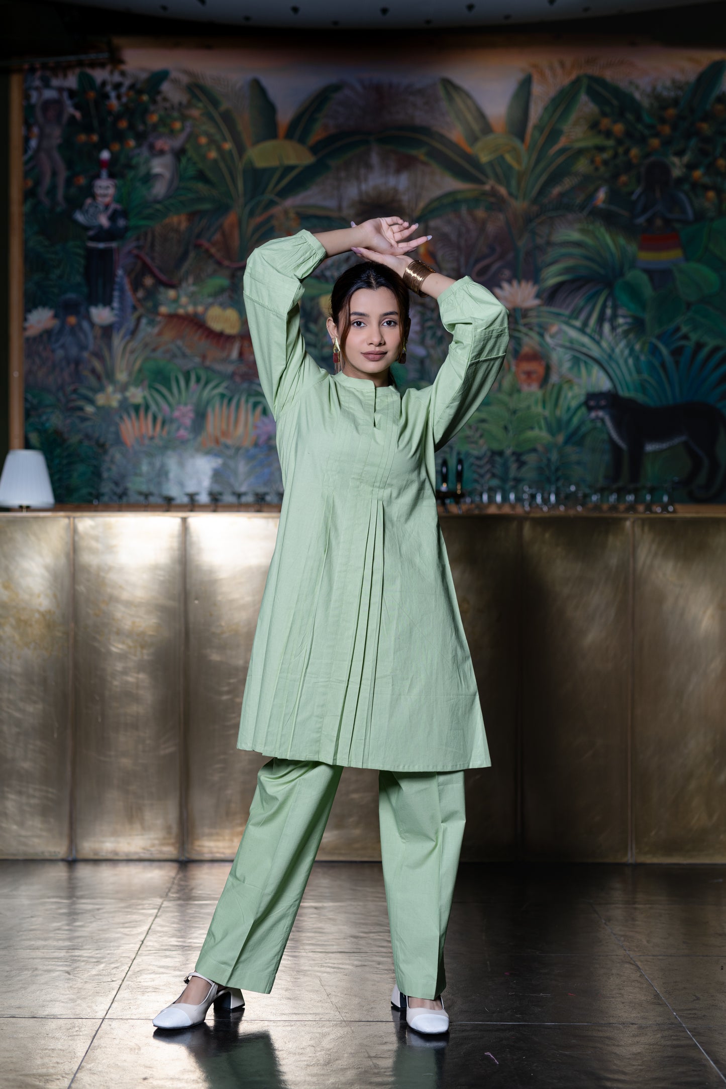 Green Kurta And Pant