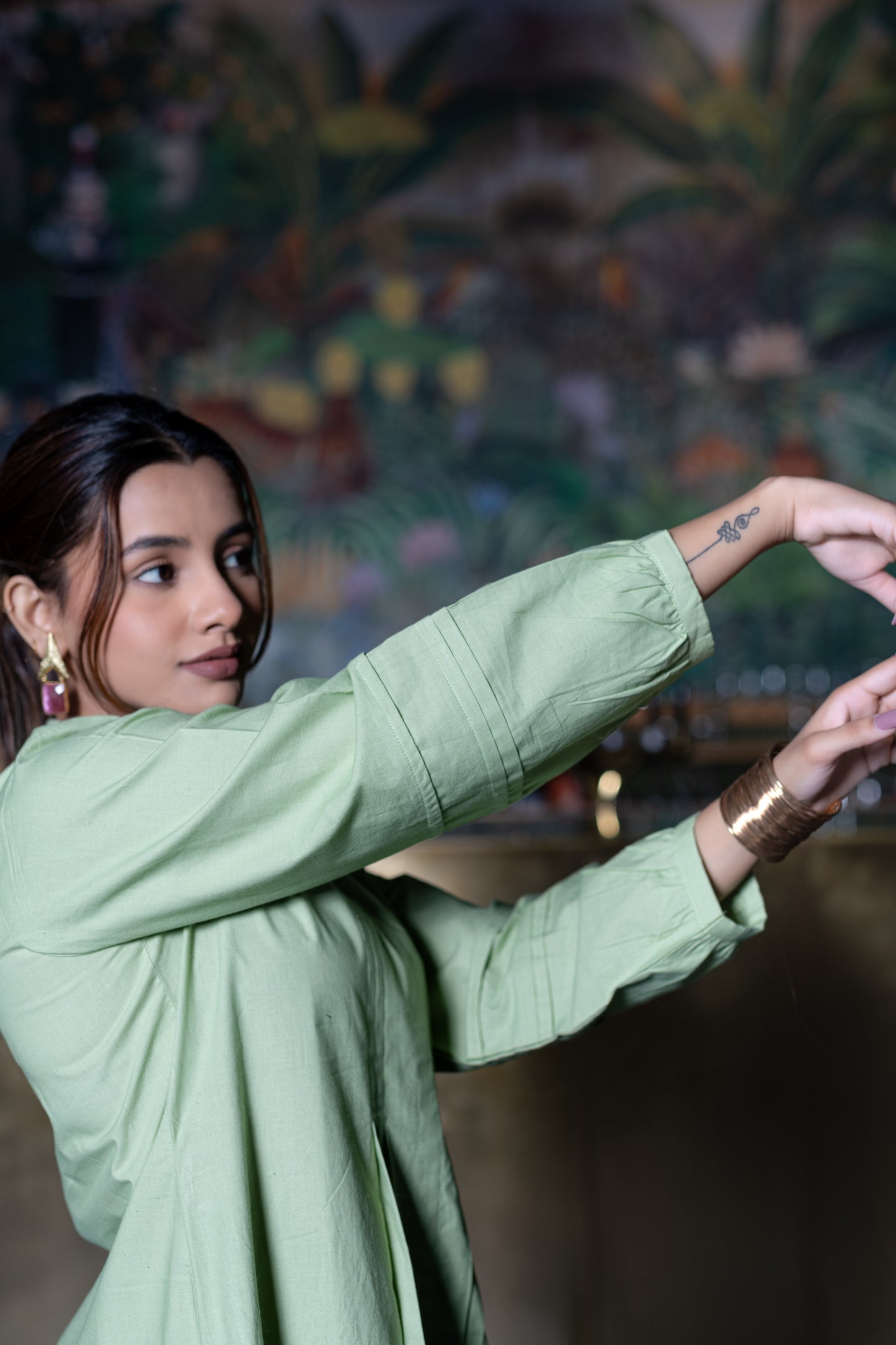 Green Kurta And Pant