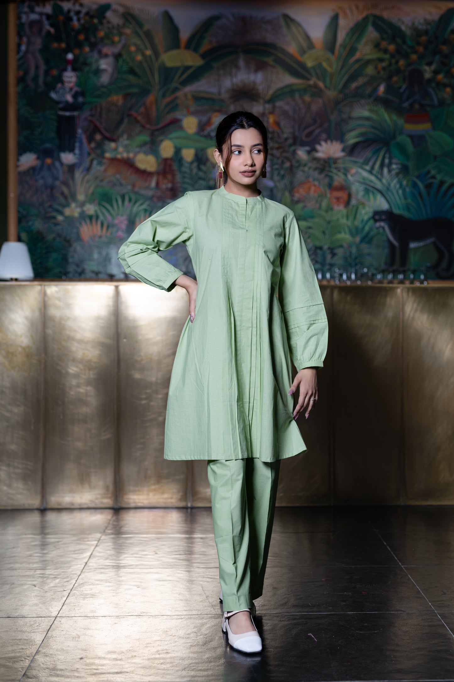 Green Kurta And Pant