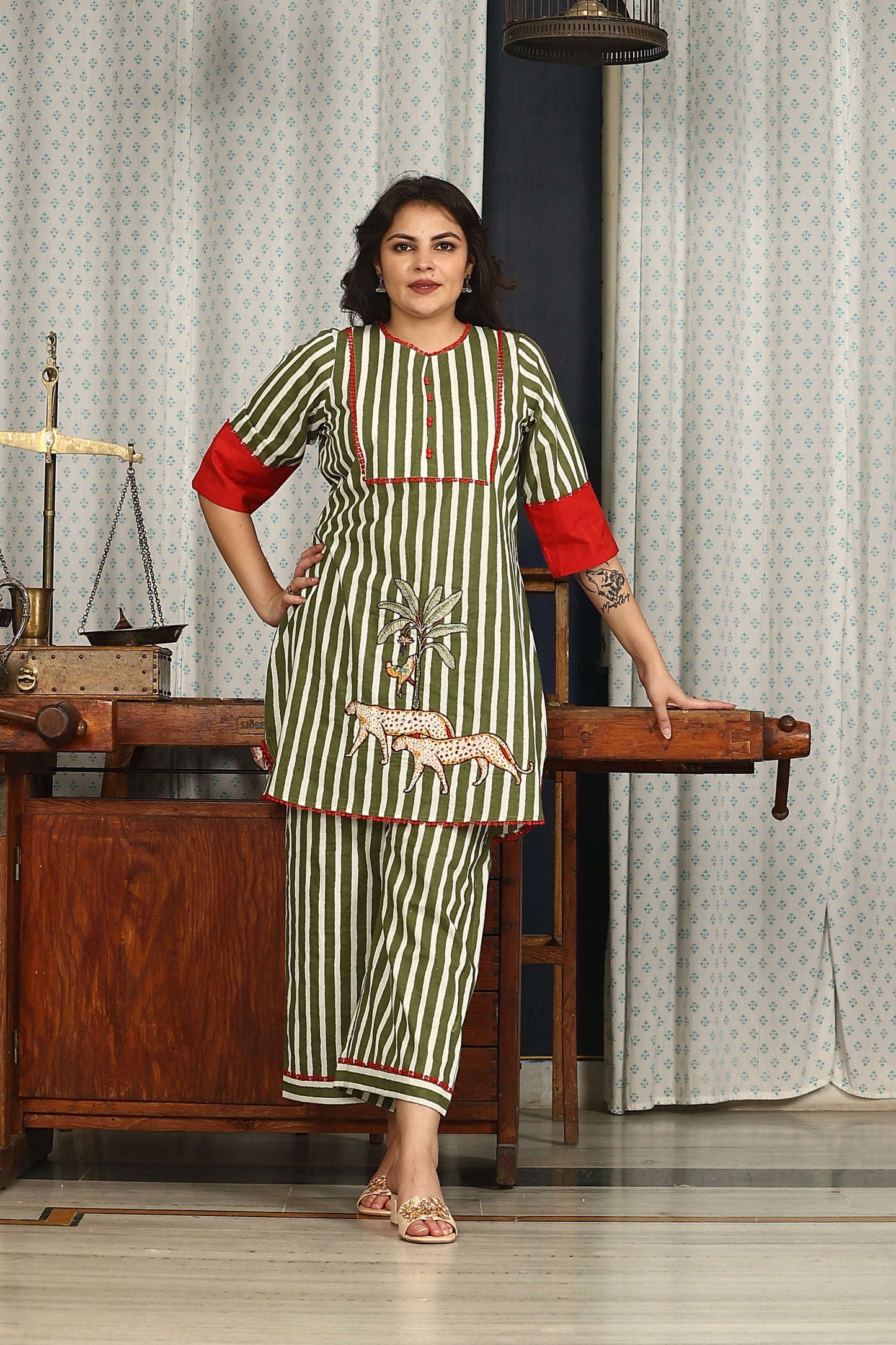 green striped patchwork & handwork short kurta set of 2