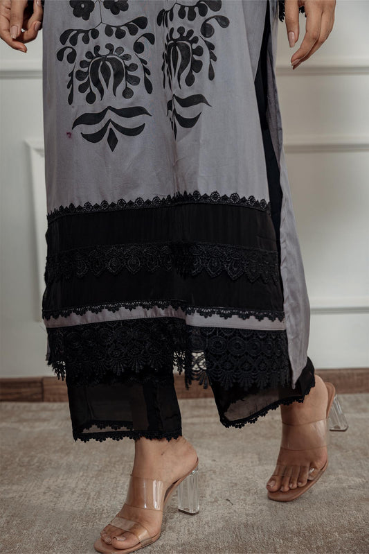 Mokshita grey handpainted kurta set