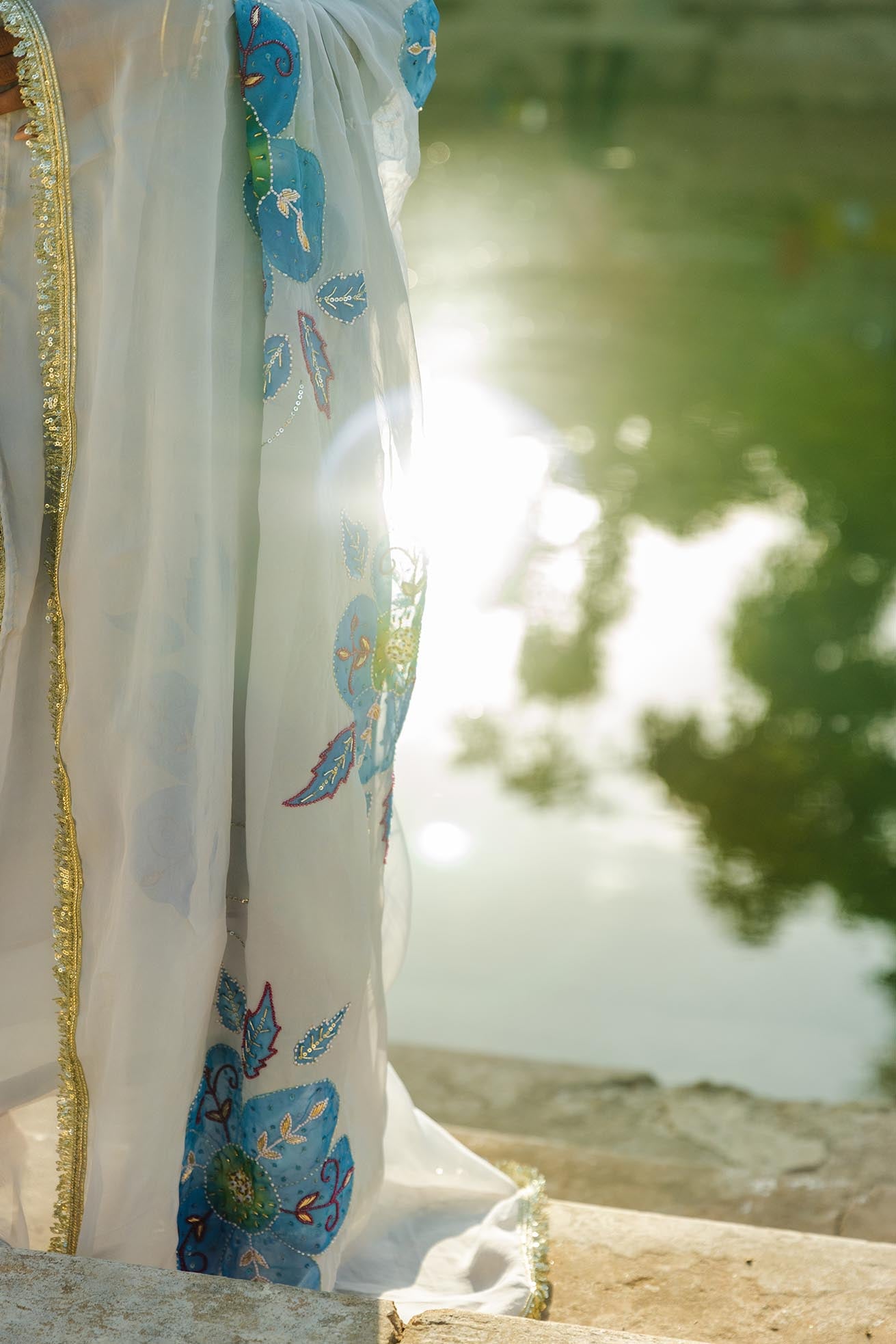 Damini Anzugset aus Crêpe in Hellgrau