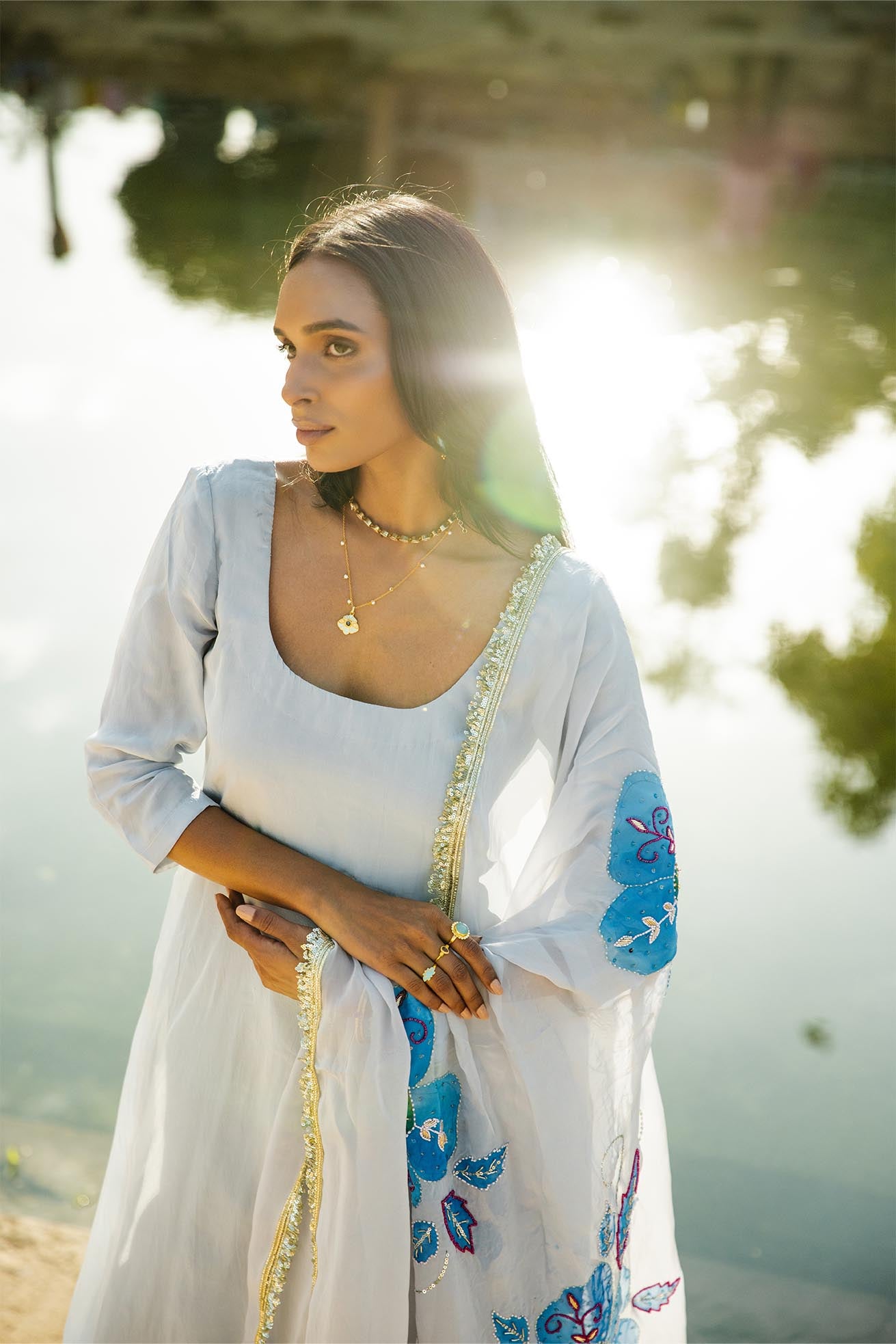 Damini Anzugset aus Crêpe in Hellgrau