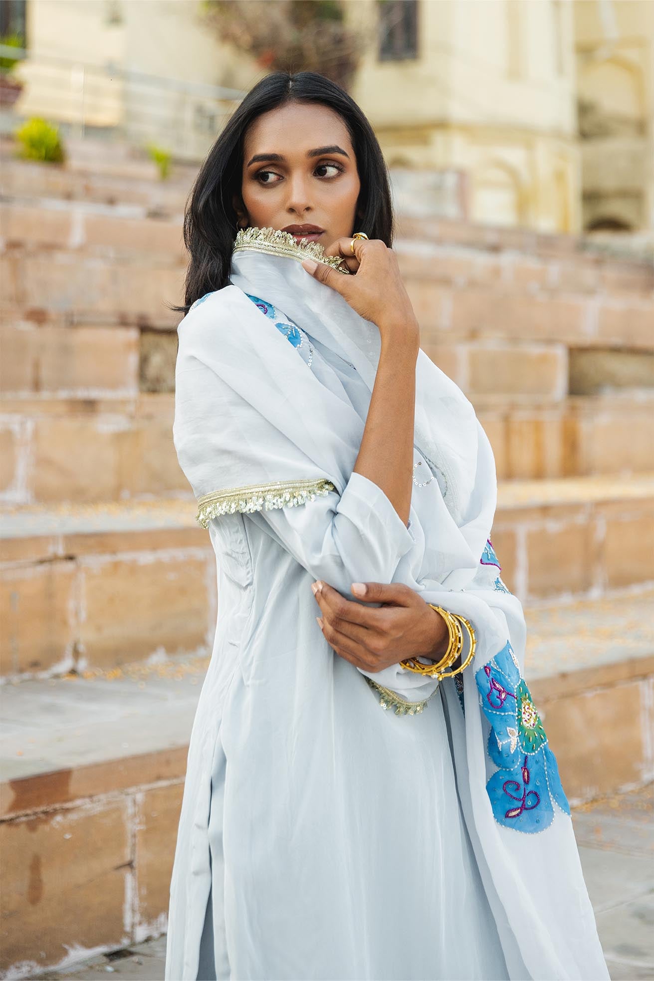 Damini Anzugset aus Crêpe in Hellgrau