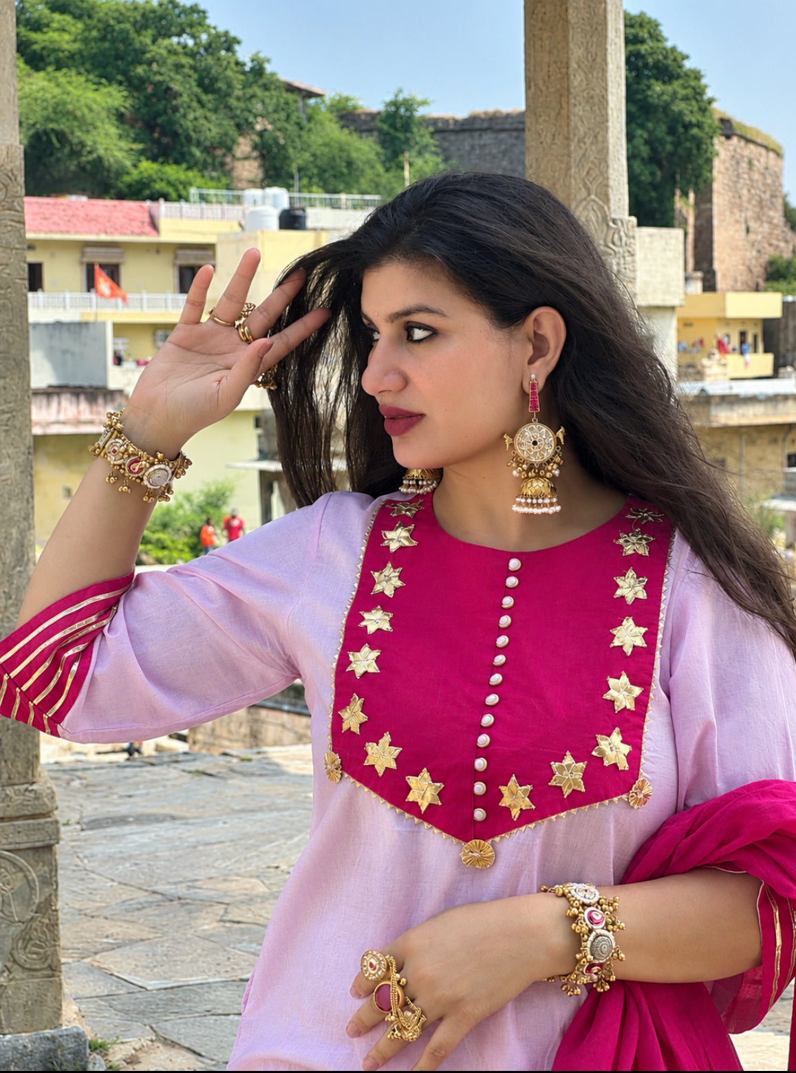 Mahek Gulabi Farsi Gotta Salwar Kurta Set