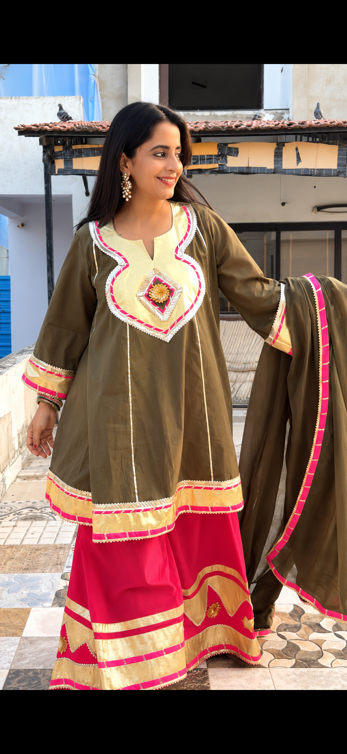 Paro Farsi Salwar Kurta Set Of 3