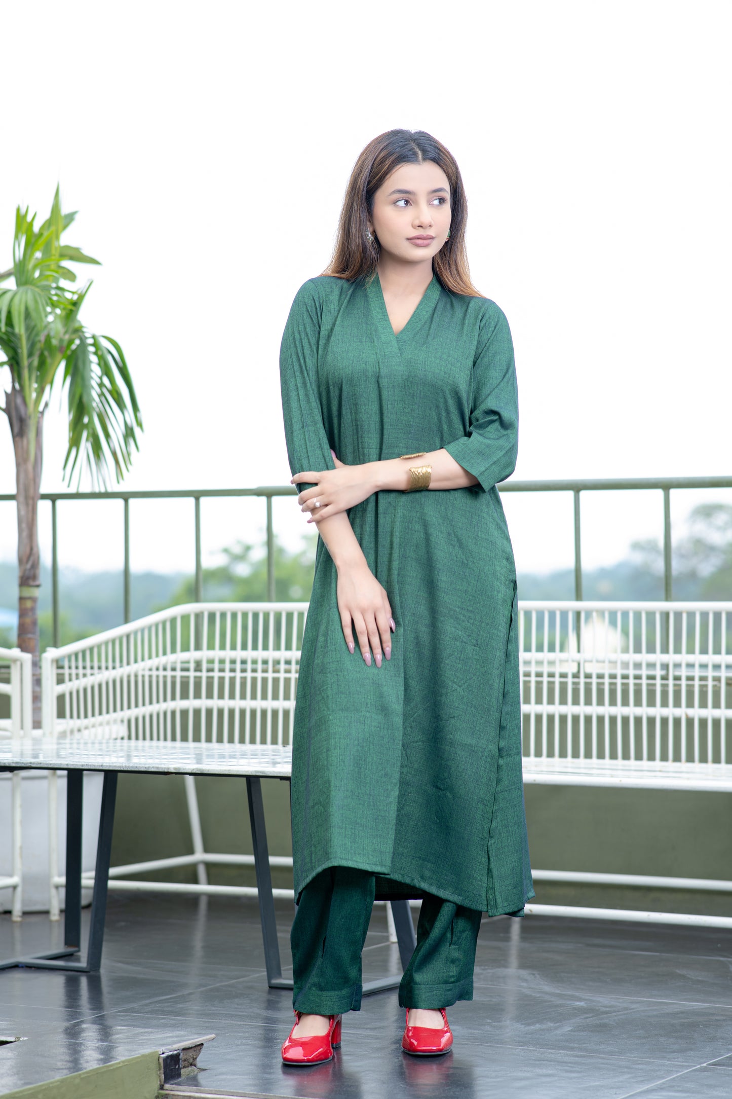 Mehendi Grünes Süd-Baumwoll-Kurta und Hose