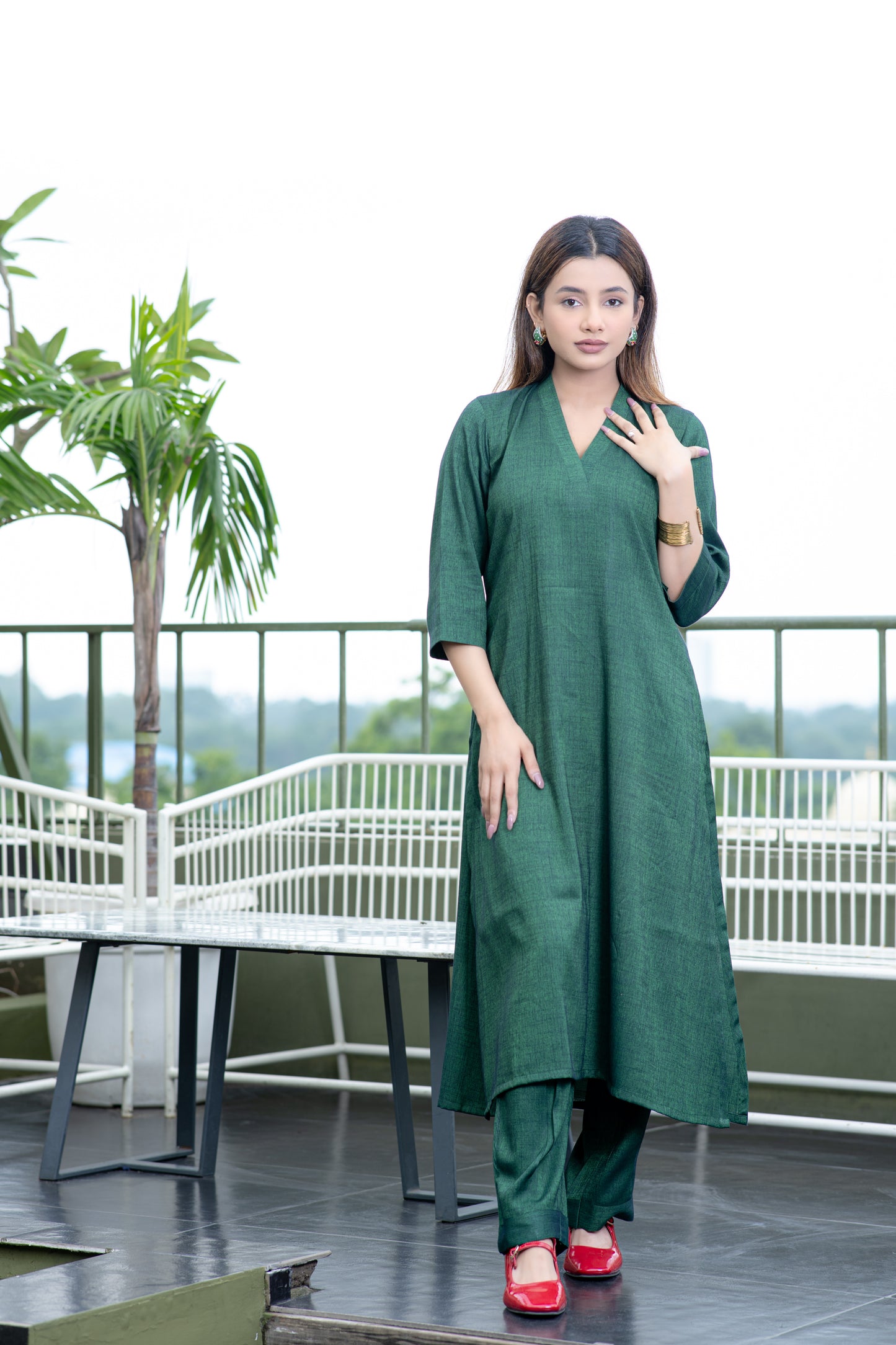 Mehendi Grünes Süd-Baumwoll-Kurta und Hose