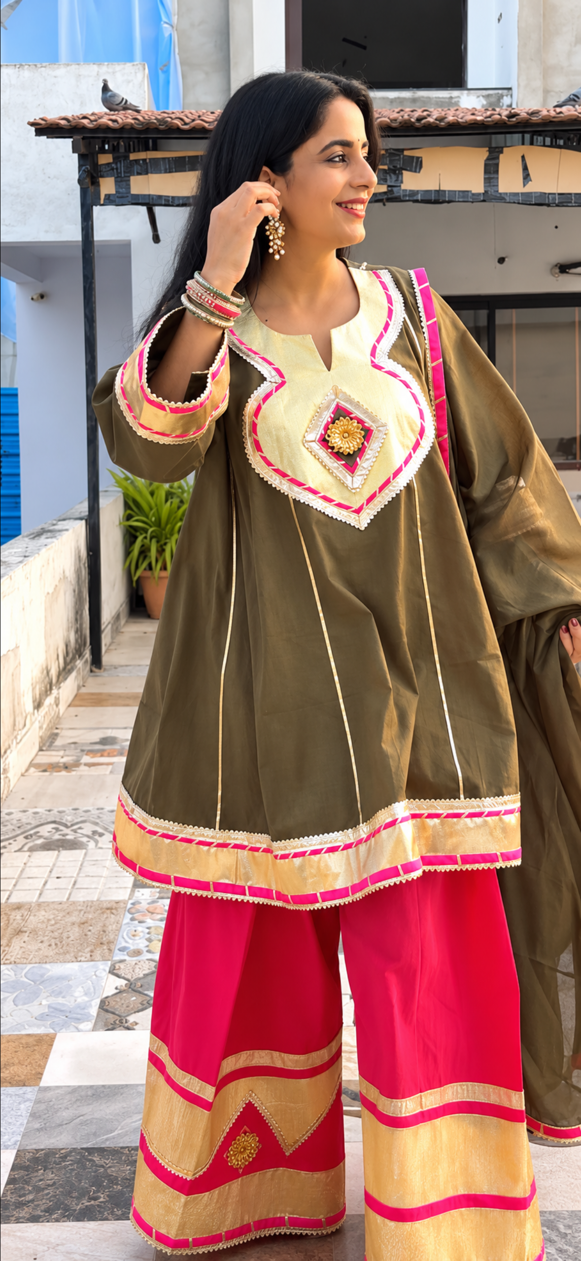 Paro Farsi Salwar Kurta Set Of 3