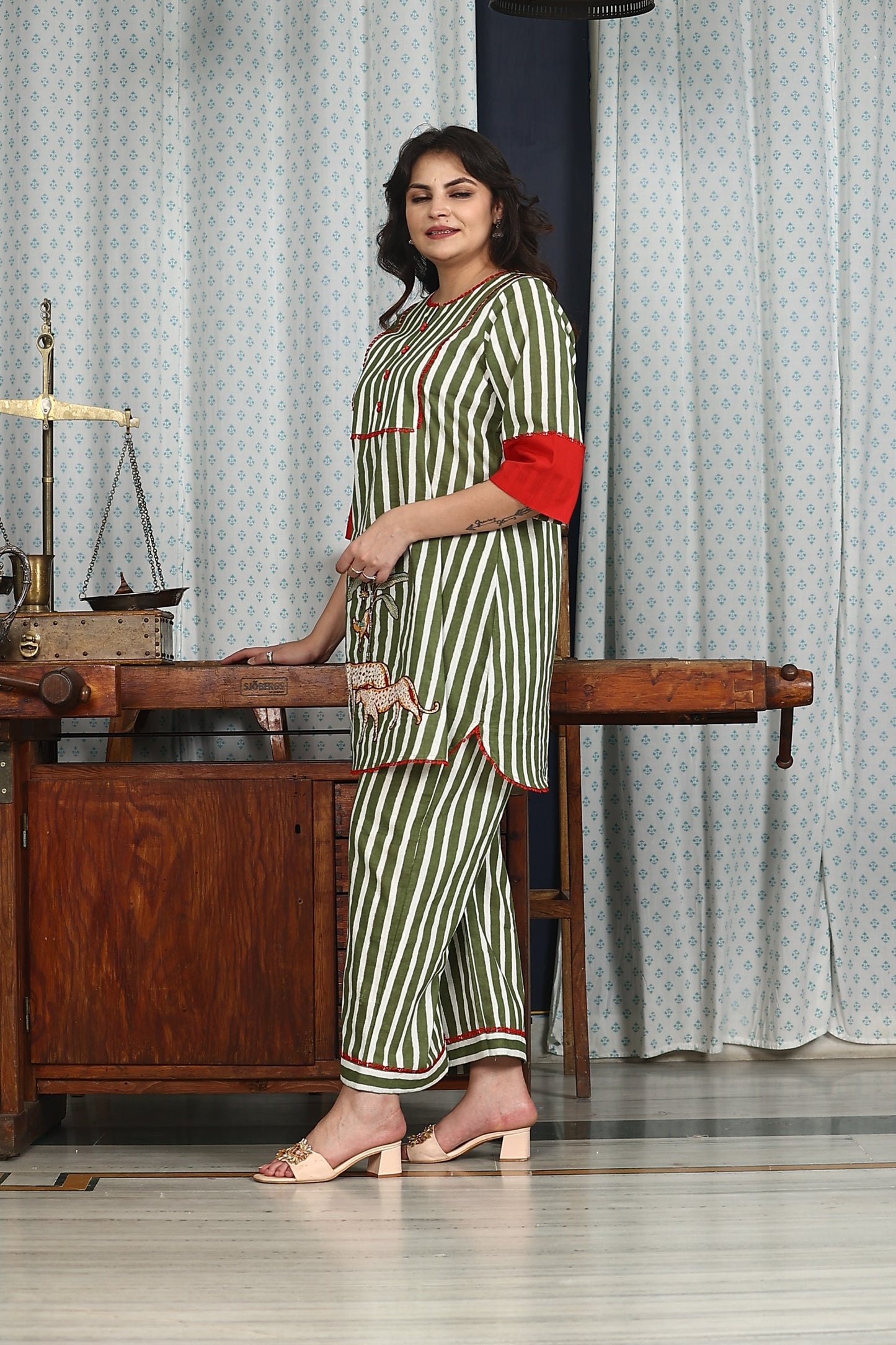 green striped patchwork & handwork short kurta set of 2