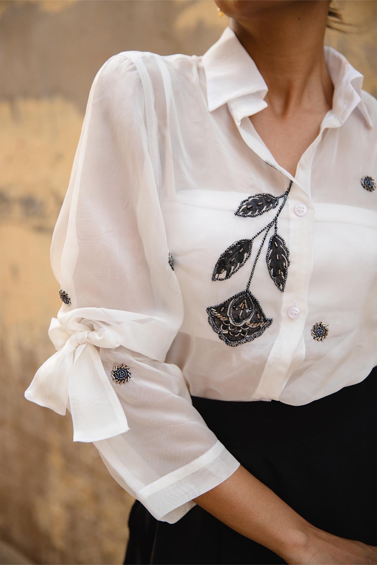 Luna organza white handpainted shirtwith blow details