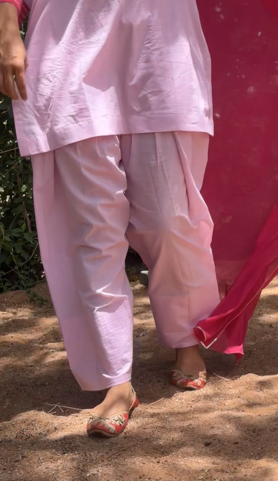 Pink Farsi Gotta Set of 3